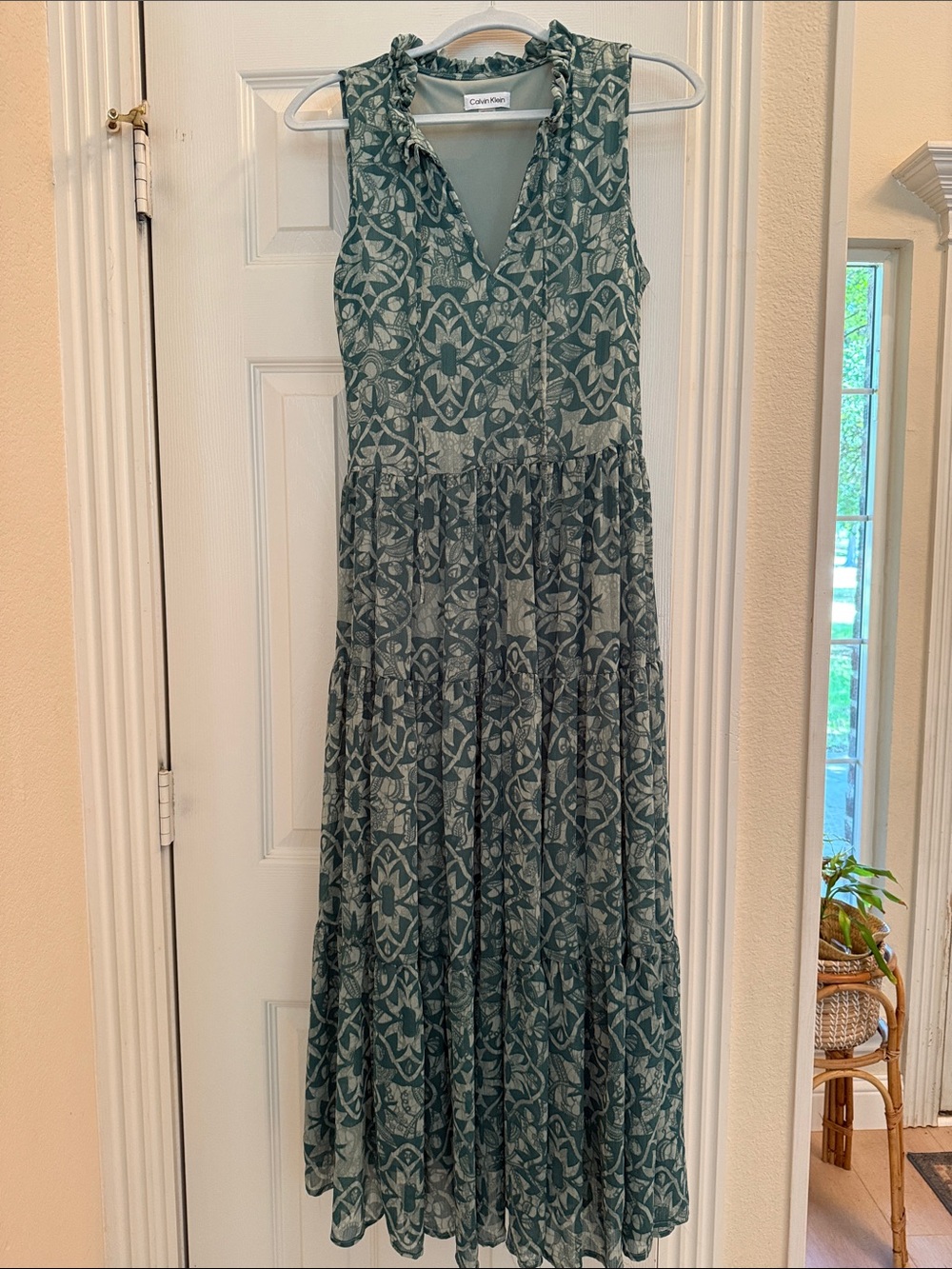 Calvin Klein Teal and Cream Sleeveless Patterned Maxi Dress